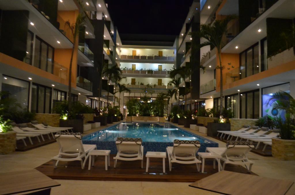 The City Luxury Suites 신데 델 카르멘 외부 사진