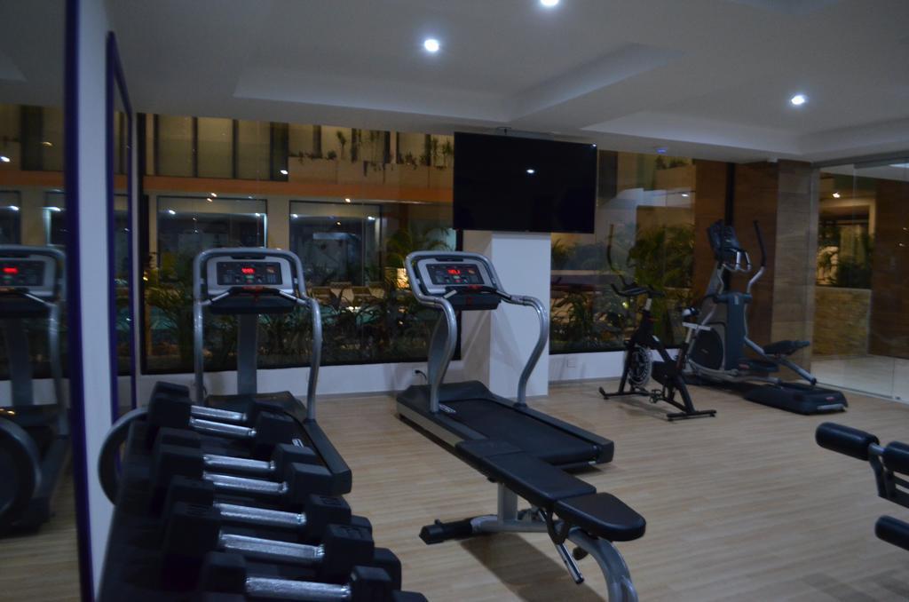 The City Luxury Suites 신데 델 카르멘 외부 사진